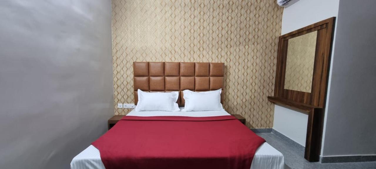 The Appolo Regency Apartment Chennai Luaran gambar
